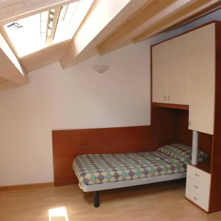 Olive Orchard Gardened With Shared Pool Appartement *